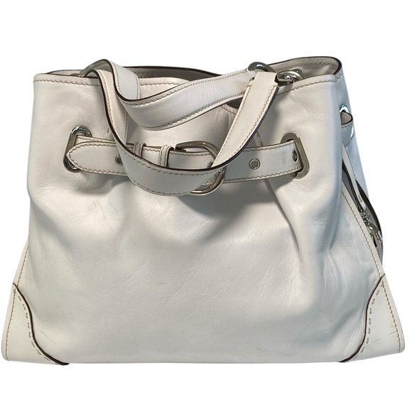 pirenze Handbags - TO BE G PIRENZE White Leather Satchel Made in Italy